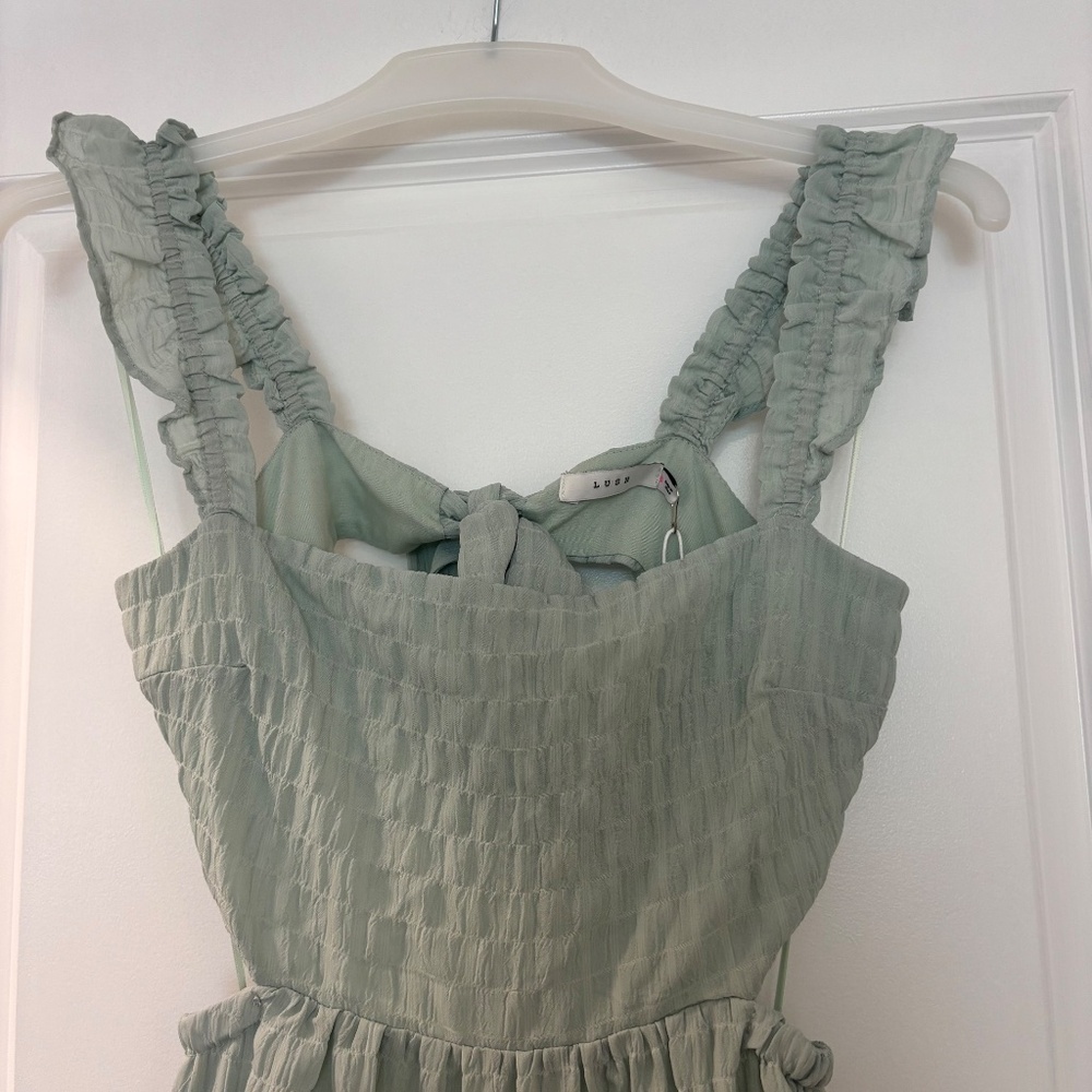 NWT Lush Dreamiest Darling Mint Smocked Tie-Back Tiered Midi Dress - Picture 4 of 12